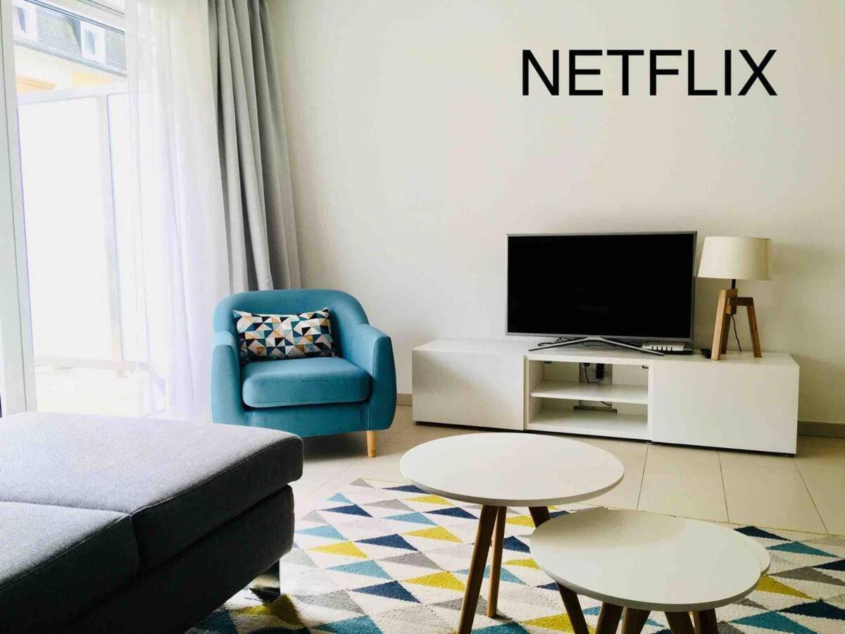 Апартаменты Retro Chic 100M2 Flat, In Center With Terrace And Parking- 92 Люксембург Экстерьер фото